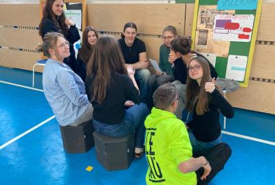 Výstava "Nepřemoženy" ve dnech 28.4.- 29.4. u nás ve škole